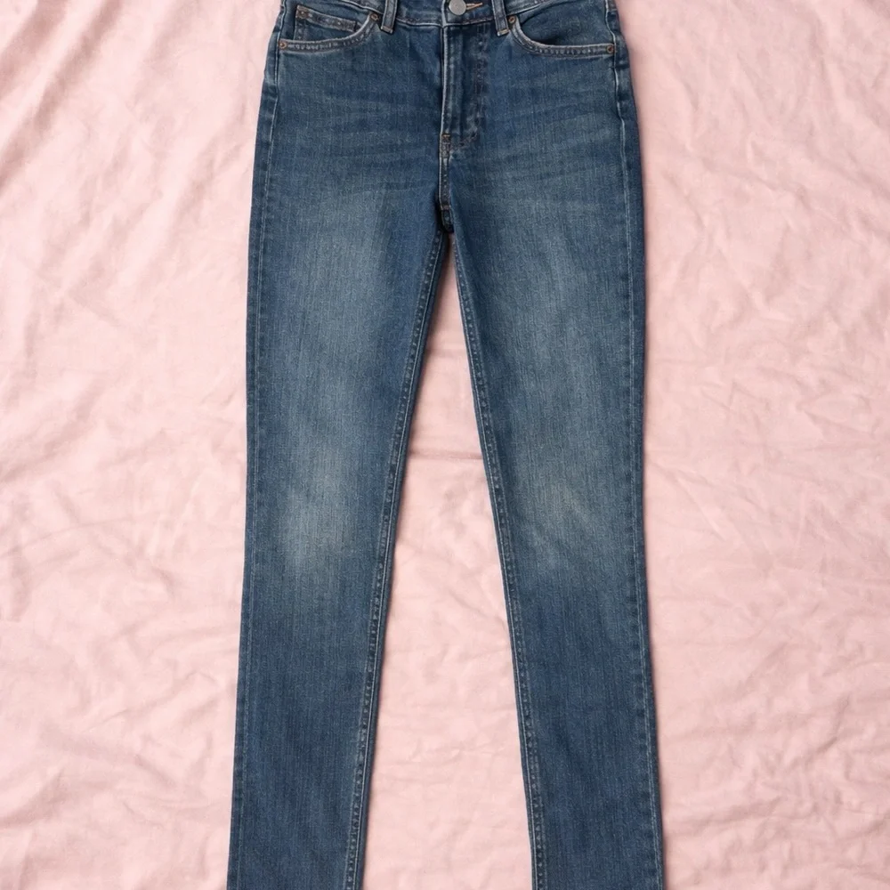 Women's Blue Jeans - Picture 2 of 3